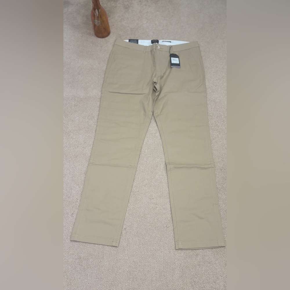 Men’s Slim Fit Chino Pants – Beige / Khaki / Sand – Brand New with Tags